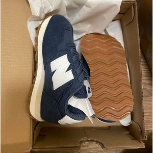 New Balance Toddler Shoe New size 7.5 US